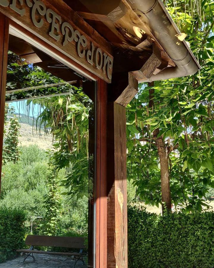 Navacepedilla de Corneja Hotel Ribera Del Corneja מראה חיצוני תמונה