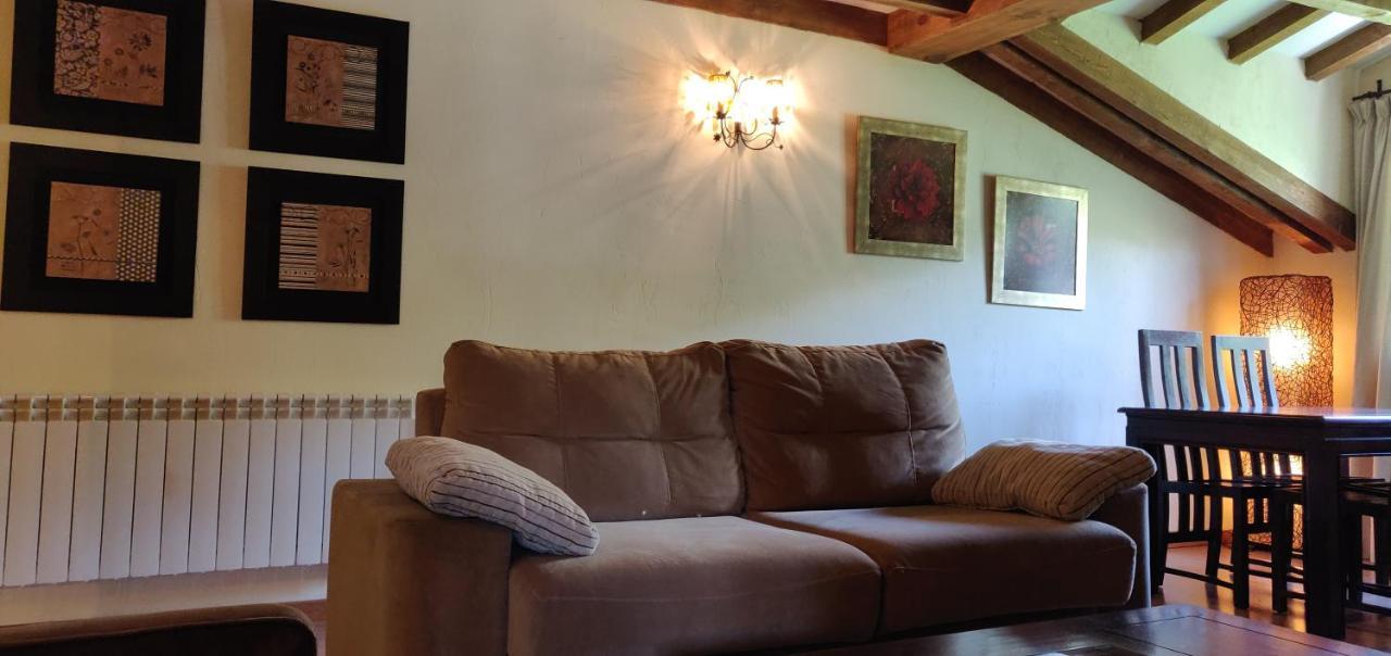 Navacepedilla de Corneja Hotel Ribera Del Corneja מראה חיצוני תמונה