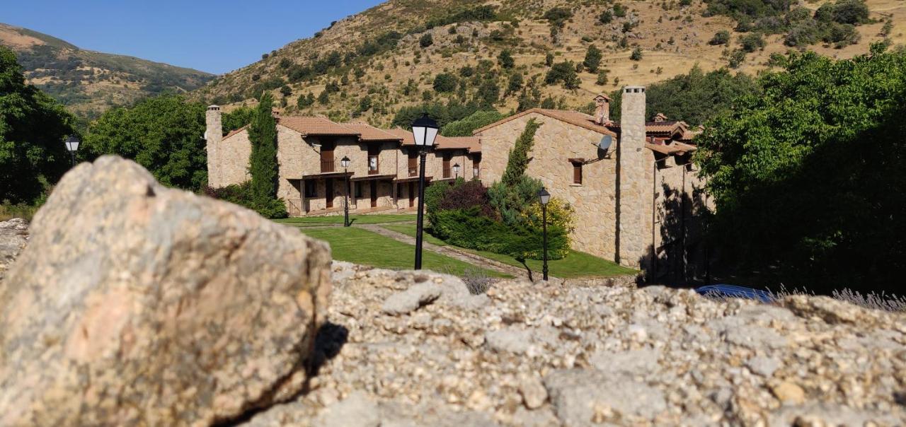 Navacepedilla de Corneja Hotel Ribera Del Corneja מראה חיצוני תמונה